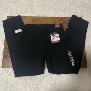 $75 NWT Van Heusen Men's Big and Tall Stretch Flat Front Dress Pant 34W x 38L